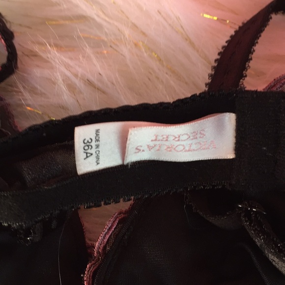 VS bra and panties set black and dark pink - Picture 3 of 5